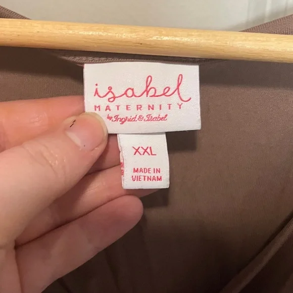 Isabel Maternity by Ingrid & Isabel Coffee Brown Blouse XXL - Picture 2 of 5